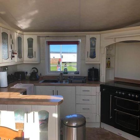 Pg58 2 Bed Caravan Golden Palm Chapel St Leonards Buitenkant foto