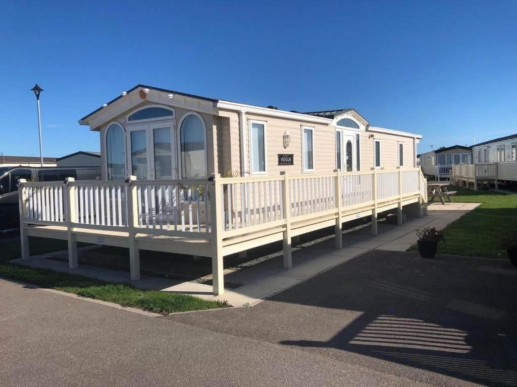 Pg58 2 Bed Caravan Golden Palm Chapel St Leonards Buitenkant foto